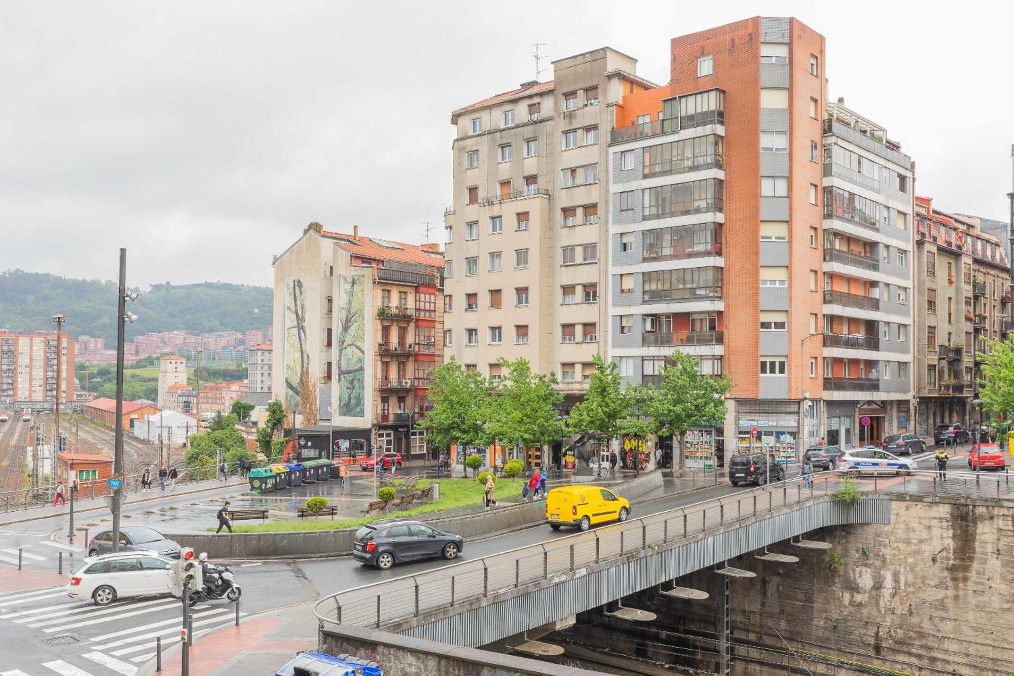 Vt Bilbao Central Station Exterior foto